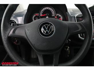 Volkswagen Up! 1.0 5-DRS Airco Bluetooth 47.321 km! picture 17