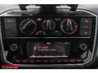 Volkswagen Up! 1.0 5-DRS Airco Bluetooth 47.321 km! picture 19
