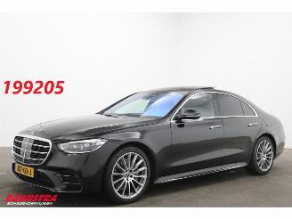 Schadeauto Mercedes S-klasse 580 e AMG Line Pano ACC HUD Burmester Memory 360° 2022/12