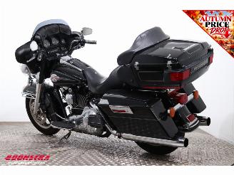 Harley-Davidson  FLHTCU Ultra Classic Cruise Radio 25.630 Mijl! picture 4