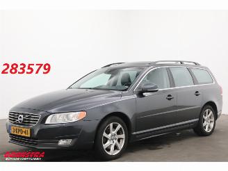 ojeté vozy osobní automobily Volvo V-70 2.0 D4 Momentum AUT Schuifdak Leder Cruise Navi SHZ AHK 2013/6