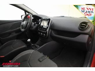 Renault Clio Estate 1.5 dCi Ecoleader Zen Navi Bluetooth Airco Cruise PDC AHK picture 5