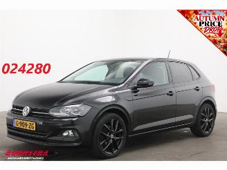krockskadad bil auto Volkswagen Polo 1.6 TDI Comfortline 5-DRS ACC Airco Navi Apple Android AHK PDC 2020/1