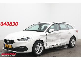 damaged passenger cars Seat Leon Sportstourer 2.0 TDI Aut. Style LED ACC Virtual Apple/Android Camera LRHZ SHZ 2022/3
