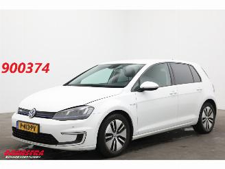  Volkswagen e-Golf LED ACC Navi Clima Camera SHZ 2014/5