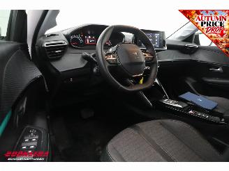 Peugeot 208 1.2 PureTech Aut. Allure Apple/Android Cruise PDC picture 17