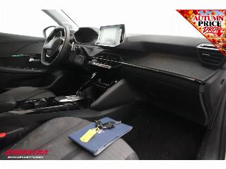 Peugeot 208 1.2 PureTech Aut. Allure Apple/Android Cruise PDC picture 12
