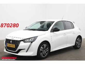 krockskadad bil auto Peugeot 208 1.2 PureTech Aut. Allure Apple/Android Cruise PDC 2022/9