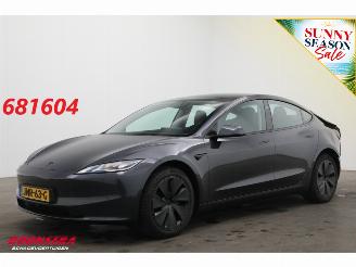 Damaged car Tesla Model 3 RWD 60 kWh Fahrbereit Pano LED ACC Leder Camera SHZ 2025/12