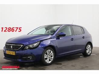 krockskadad bil auto Peugeot 308 1.2 PT Executive Pano Apple/Android Navi Cruise AHK 55.834 km! 2020/7