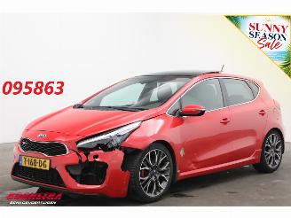 Schadeauto Kia Cee d 1.6 GT 204 PK Pano Cruise Camera LRHZ SHZ 163.663 km! 2013/9