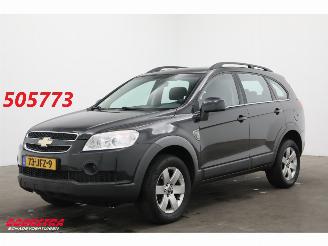 Damaged car Chevrolet Captiva 2.4i Style 2WD 7-Pers. Airco PDC AHK 2009/5