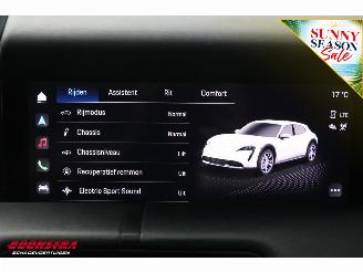 Porsche Taycan 4 93 kWh Sport Chrono PDLS Pano ACC Bose 360° picture 35