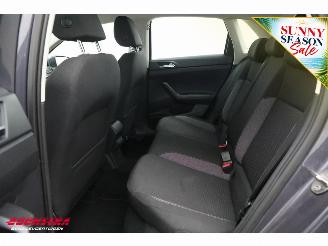 Volkswagen Polo 1.0 TSI Life 5-drs ACC Virtual Airco Navi picture 19