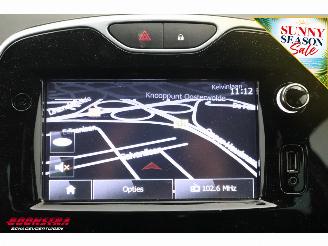 Renault Clio Estate 1.5 dCi ECO Night&Day Navi Airco Cruise PDC AHK picture 23