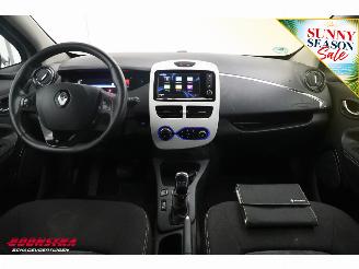 Renault Zoé R90 Intens 41 kWh (Ohne Batterie) Navi Clima Cruise Camera picture 17