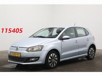 damaged passenger cars Volkswagen Polo 1.4 TDI BlueMotion 5-DRS Navi Airco Cruise PDC AHK 2014/8