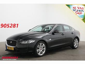 Unfallwagen Jaguar XE 2.0 AUT Portfolio Clima Navi Cruise Leder SHZ PDC 2015/6