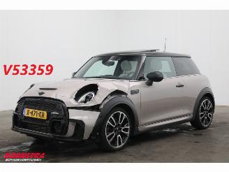 škoda osobní automobily Mini Cooper S 2.0 180 PK Aut. JCW Pano LED ACC Leder HUD Camera SHZ 2023/12