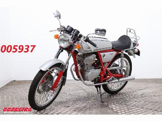 Käytettyjen scooters Honda  Dream 50 8.411 km! 1999/12