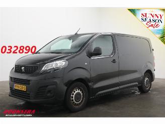 Vaurioauto  commercial vehicles Peugeot Expert 1.5 BlueHDI 120 Standard Premium Apple/Android Navi Airco Cruise PDC 2022/8