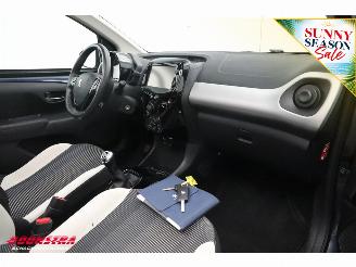 Peugeot 108 1.0 e-VTi Allure TOP! Open dak Cruise Airco Bluetooth LMV picture 13