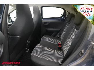Peugeot 108 1.0 e-VTi Allure TOP! Open dak Cruise Airco Bluetooth LMV picture 17