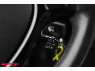 Peugeot 108 1.0 e-VTi Allure TOP! Open dak Cruise Airco Bluetooth LMV picture 21