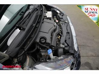 Peugeot 108 1.0 e-VTi Allure TOP! Open dak Cruise Airco Bluetooth LMV picture 8