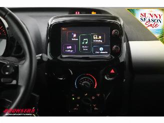Peugeot 108 1.0 e-VTi Allure TOP! Open dak Cruise Airco Bluetooth LMV picture 15