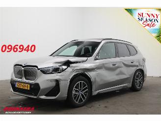 uszkodzony samochody osobowe BMW iX1 eDrive20 67 kWh M Sport ACC Navi H/K Memory SHZ Virtual 360° PDC 2024/11