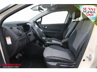 Renault Captur 1.2 TCe Aut. Intens LED Apple/Android Cruise Camera AHK 30.395 km! picture 21