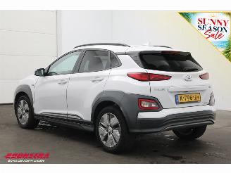 Hyundai Kona EV Fashion 64 kWh LED ACC Apple/Android Camera picture 4