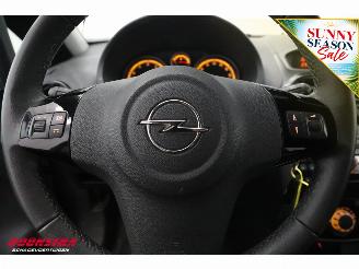 Opel Corsa 1.2-16V '111' Edition 5-drs Airco Cruise 57.145 km! picture 24