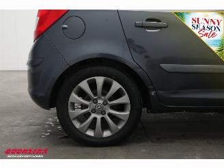Opel Corsa 1.2-16V '111' Edition 5-drs Airco Cruise 57.145 km! picture 8