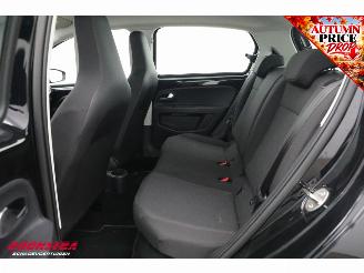 Volkswagen Up! 1.0 5-drs Airco 95.741 km! picture 18