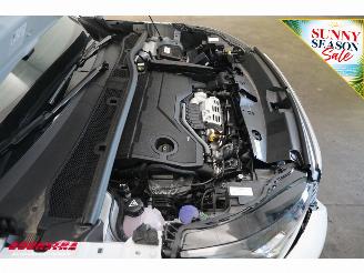 Peugeot 2008 1.2 Hybrid 145 Style Clima Cruise Apple/Android PDC 945 km!! picture 9