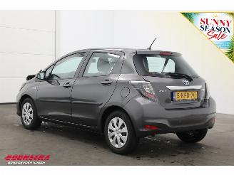 Toyota Yaris 1.5 Full Hybrid Aspiration 5-drs Cruise Clima Bluetooth Camera picture 4