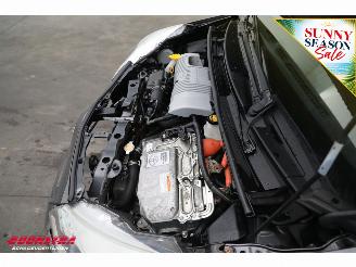Toyota Yaris 1.5 Full Hybrid Aspiration 5-drs Cruise Clima Bluetooth Camera picture 10