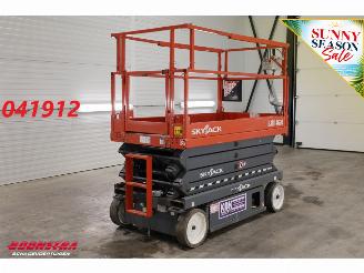 krockskadad bil machine   4626 Schaarhoogwerker BY 2019 2019/2