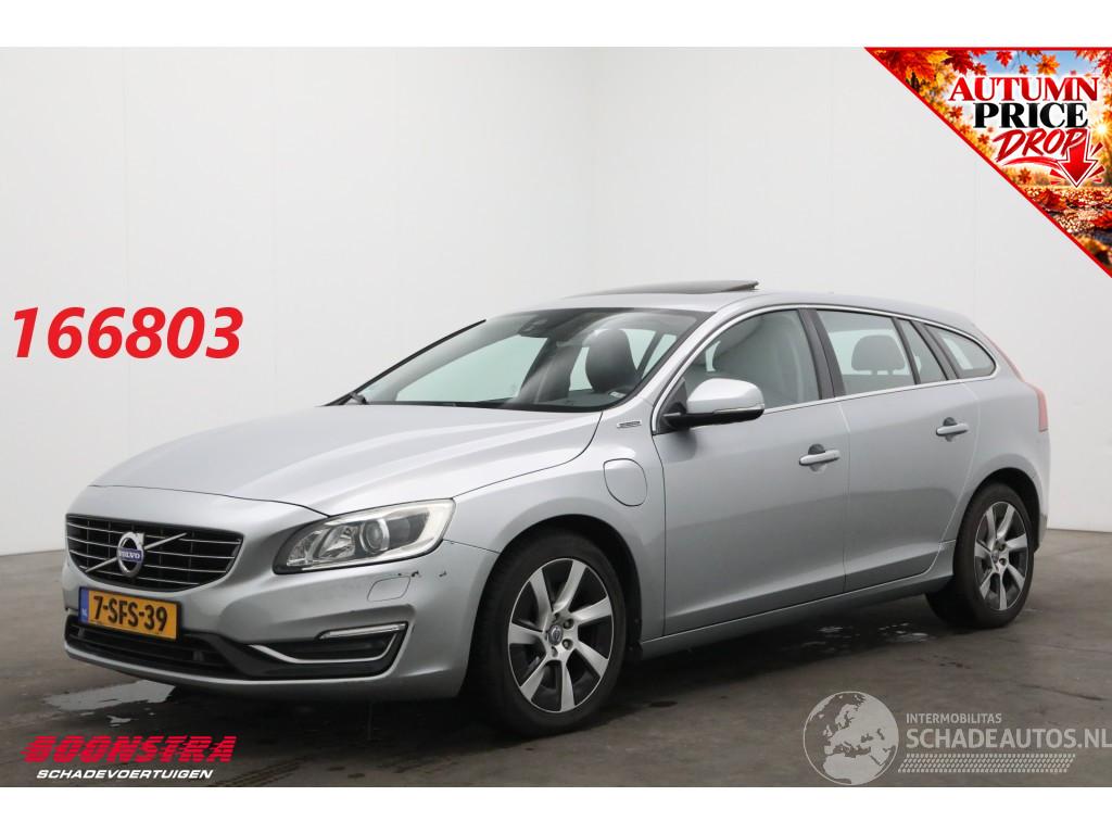 Volvo V-60 2.4 D6 AWD Plug-In Hybrid Summum Glasdak Navi Memory Leder SHZ Camera PDC AHK