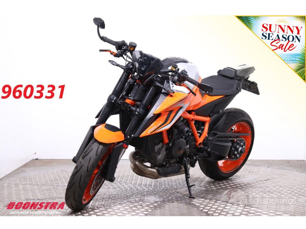 KTM  1290 SuperDuke R ABS Austin Racing Cruise