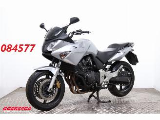 Vaurioauto  motor cycles Honda CBF 600 SA ABS Heizgriffe 24.309 km! 2006/10