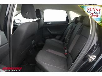 Volkswagen Taigo 1.0 TSI Life ACC Airco Virtual Apple/Android picture 18