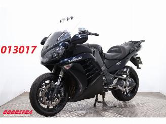 Vaurioauto  motor cycles Kawasaki GTR 1400 ABS Bos Heizgriffe 2013/5