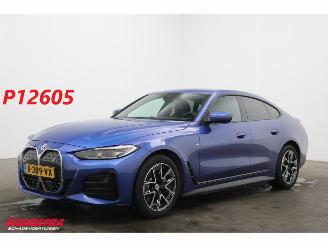 krockskadad bil auto BMW i4 eDrive40 84 kWh M-Sport LED ACC HUD H/K Memory Camera LRHZ 2022/12