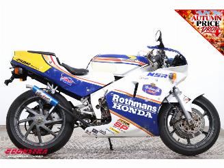 Honda NSR 250 MC18 Rothmans picture 7