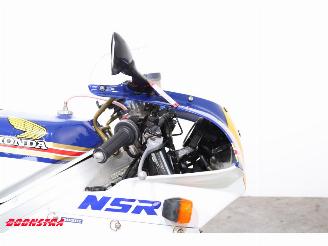 Honda NSR 250 MC18 Rothmans picture 13