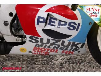 Suzuki RGV 250 VJ22 Pepsi picture 11