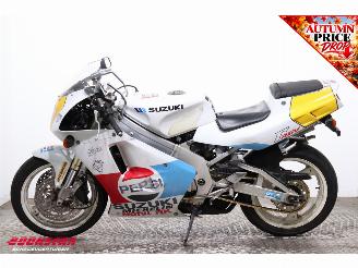 Suzuki RGV 250 VJ22 Pepsi picture 5